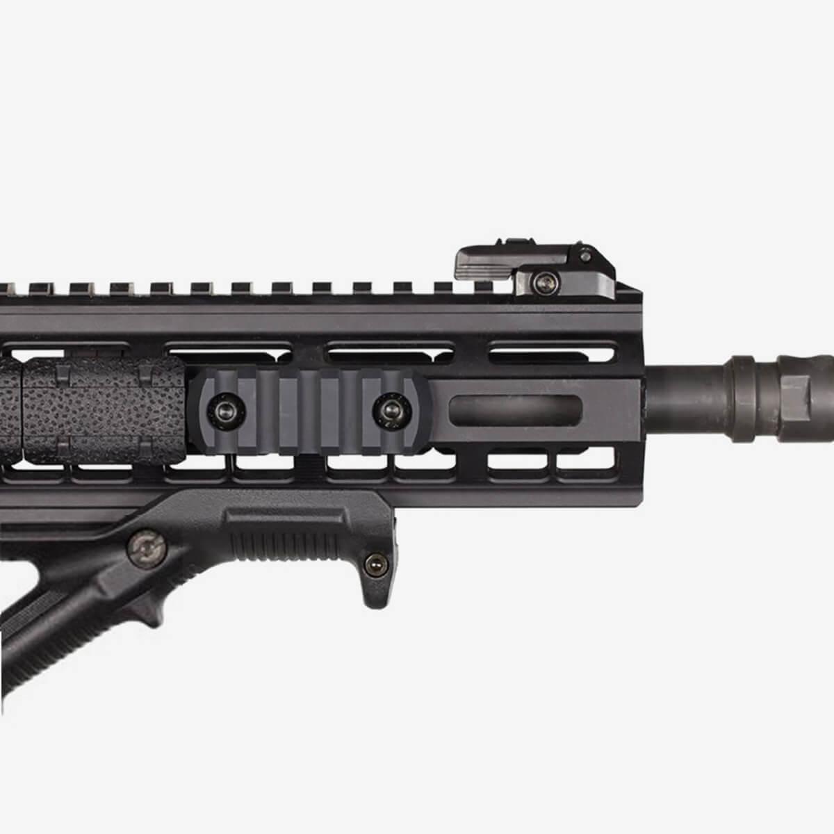 Magpul M-LOK 5 Slot Rail Section